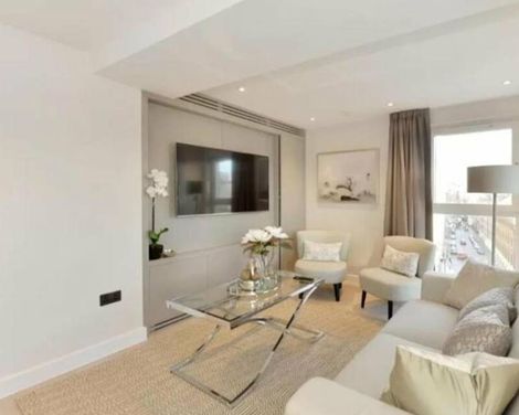 Vauxhall Bridge by Q Apartments