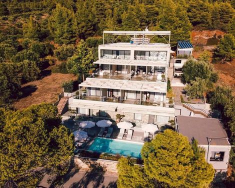 Casa Bloo adults only (16+)
