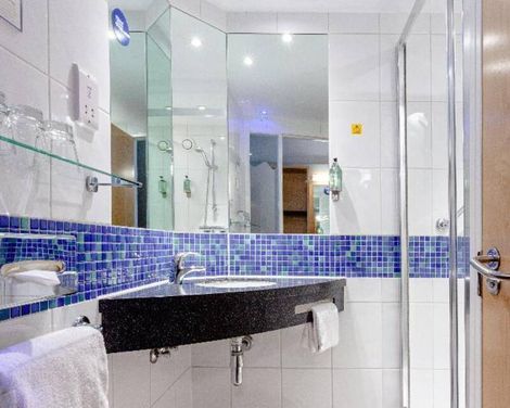 Holiday Inn Express Edinburgh Royal Mile