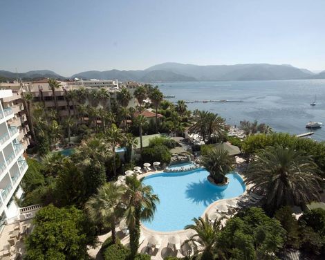 Tropical Beach Hotel-0