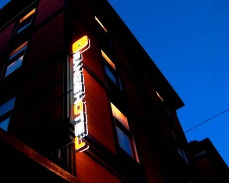 Orange Hotel