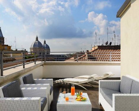UNAHOTELS Decò Roma-0