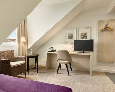 Ramada by Wyndham München Airport-0