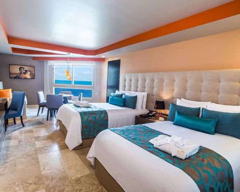 Dreams Sands Cancun Resort & Spa