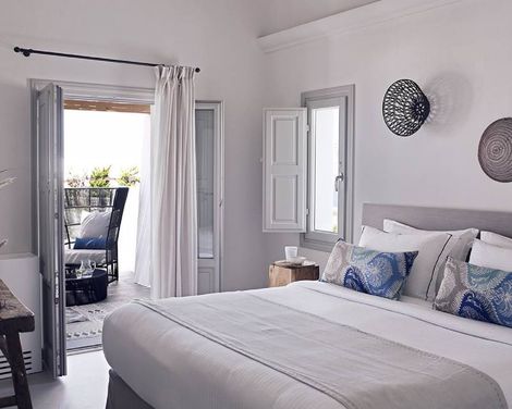 Santo Pure Oia Suites & Villas