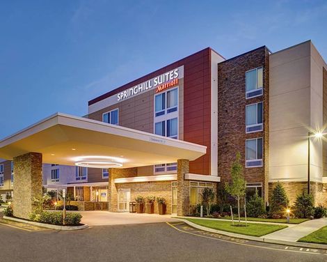 SpringHill Suites Carle Place Garden City-2