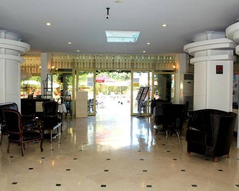 Grand Faros Hotel
