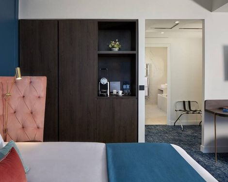 Pley Hotel