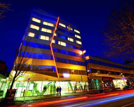 SIMM's Hotel