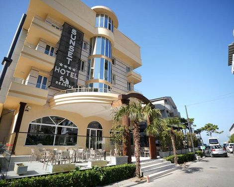 Sunset Hotel