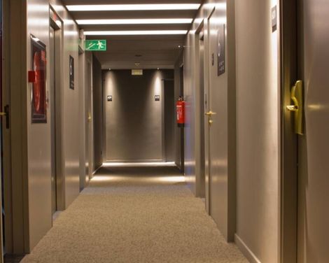 Aparthotel Atenea Vallès