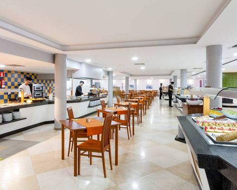 Hotel Chatur Costa Caleta