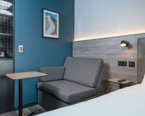 ibis Styles London Gatwick Airport-3