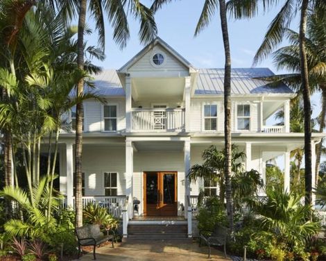 Parrot Key Hotel & Villas