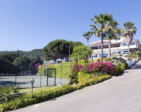 Hotel Villaggio Pineta Petto Bianco