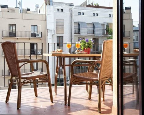 MH Apartments Liceo