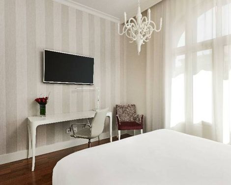 NH Collection Madrid Abascal-3