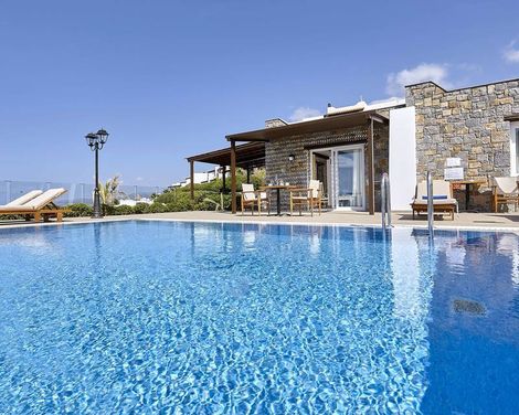 Alexander Beach Hotel & Village Resort