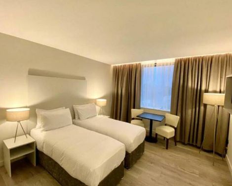 Axiom Park Hotel