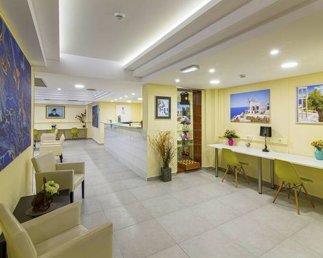 Triton Hotel