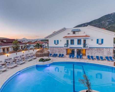 Monta Verde Hotels & Villas-1
