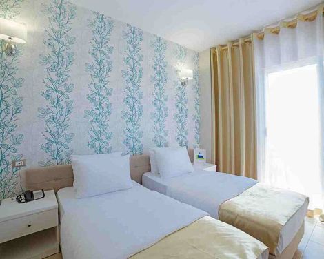 Sun Hotel