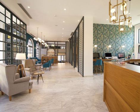 Mirabel City Center Hotel