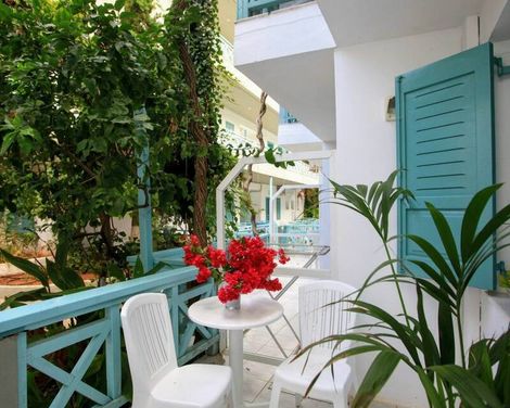 Anatoli Apartments