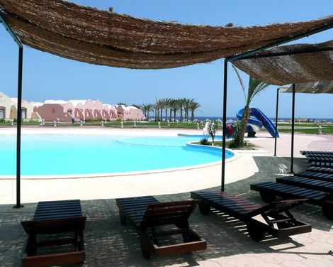 ONATTI Beach Resort