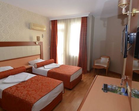 Kleopatra Dreams Beach