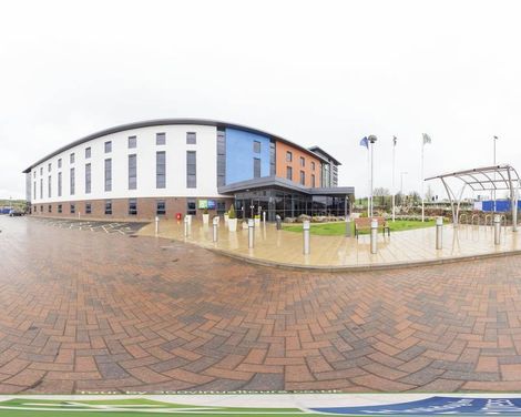 Holiday Inn Express Dunstable-3