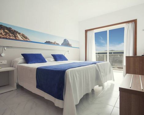 AzuLine Hotel Bergantín