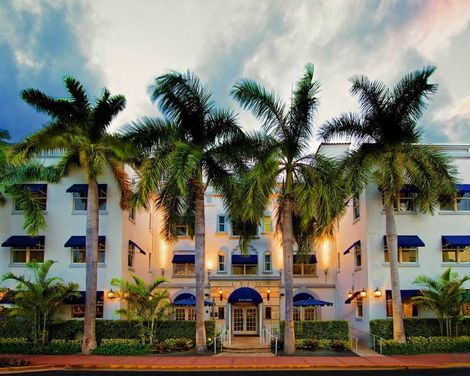 Blue Moon Hotel-1