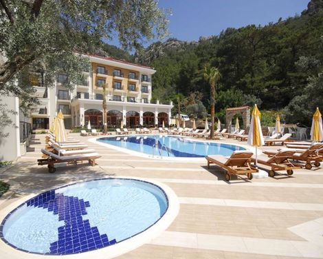 Meril Club Hotels & Spa