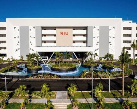Hotel Riu Latino