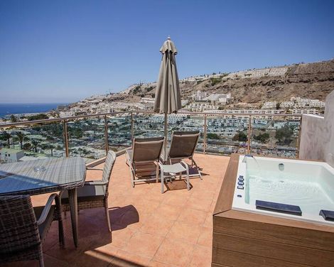 Servatur Casablanca Suites & Spa