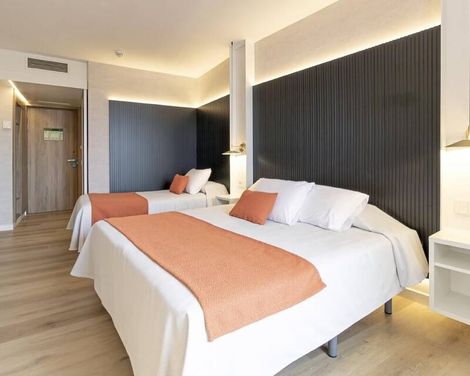 Golden Port Salou & Spa