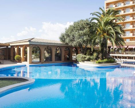 Luna Club Yoga & Spa Hotel