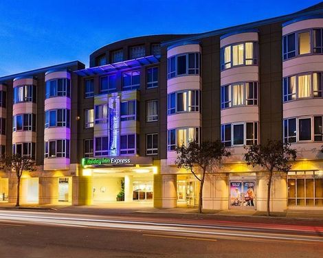Holiday Inn Express & Suites San Francisco Fishermans Wharf-0