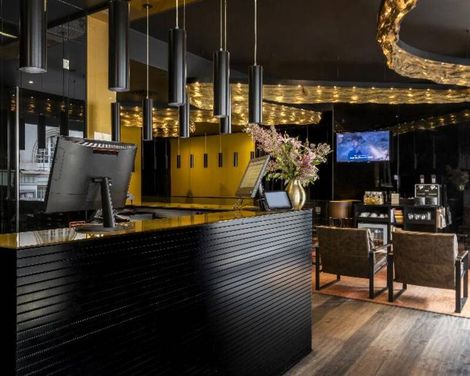 9 Hotel Mercy