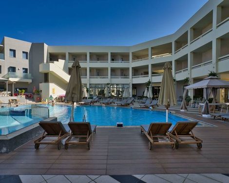 Pearl Beach Hotel