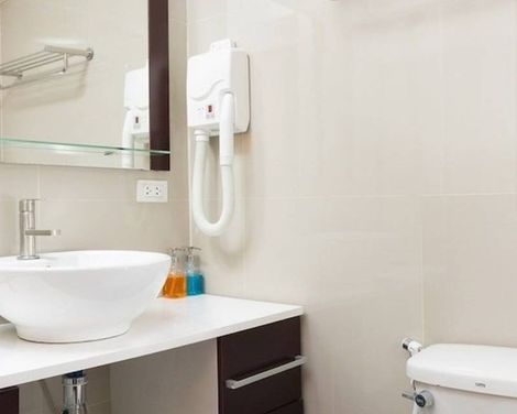 Ratchada Point Hotel-1