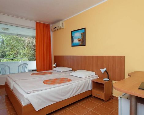 Hotel Pliska-0