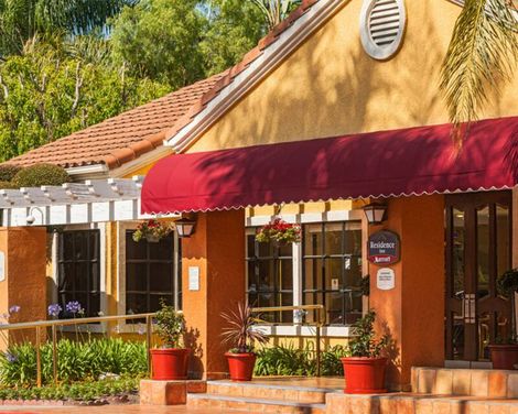 Clementine Hotel & Suites Anaheim-3