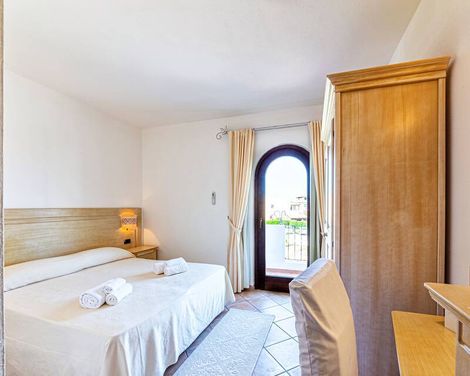 Hotel il Faro di Molara-2