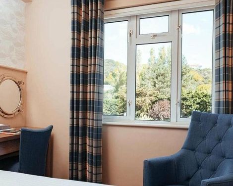 Golden Sands Hotel