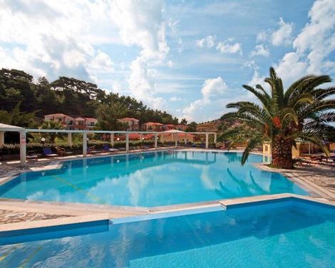 Alma Luxury Resort Hotel