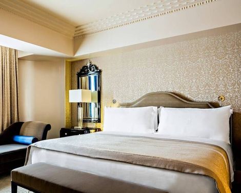 Prince de Galles, a Luxury Collection Hotel