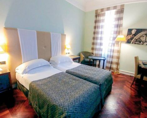 Grand Hotel Piazza Borsa-0