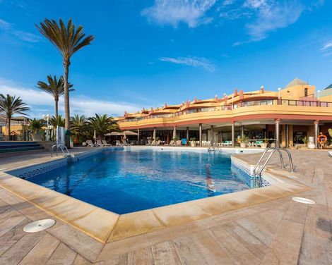 Hotel Esmeralda Maris by LIVVO-2